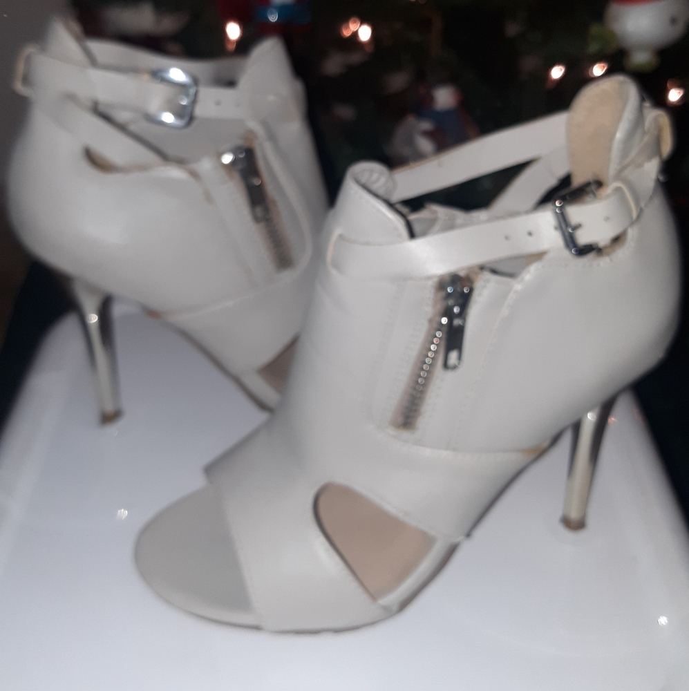 Forever 21 zip-up heels